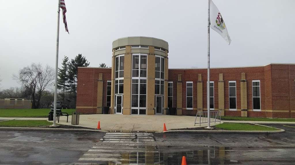 Mundelein-Court_20220519-214041_1.jpg